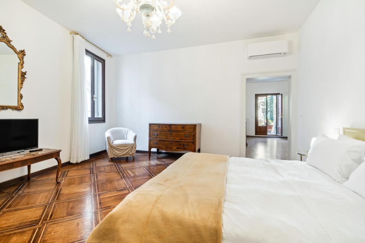 Del Remer Apartment - 5Mins From San Marco Sq Venice Luaran gambar