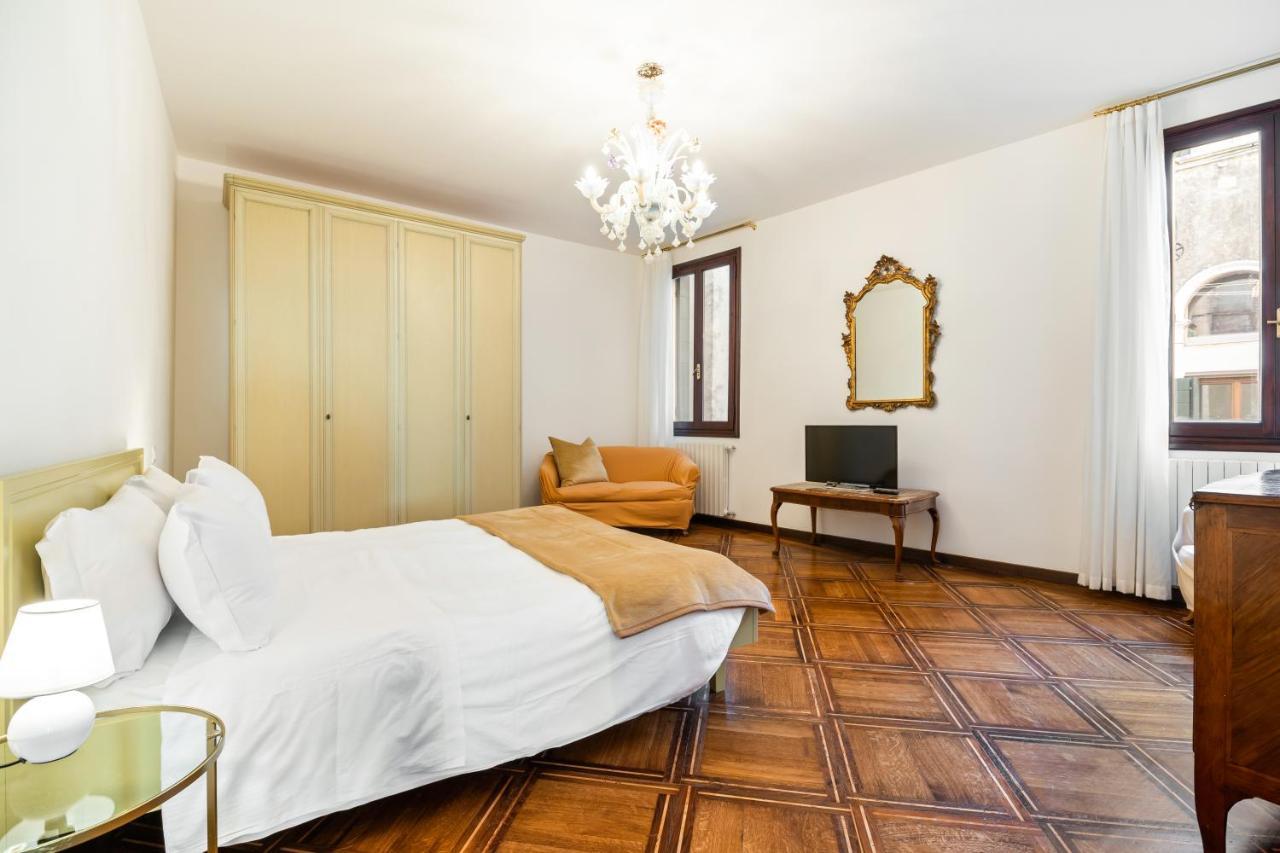 Del Remer Apartment - 5Mins From San Marco Sq Venice Luaran gambar
