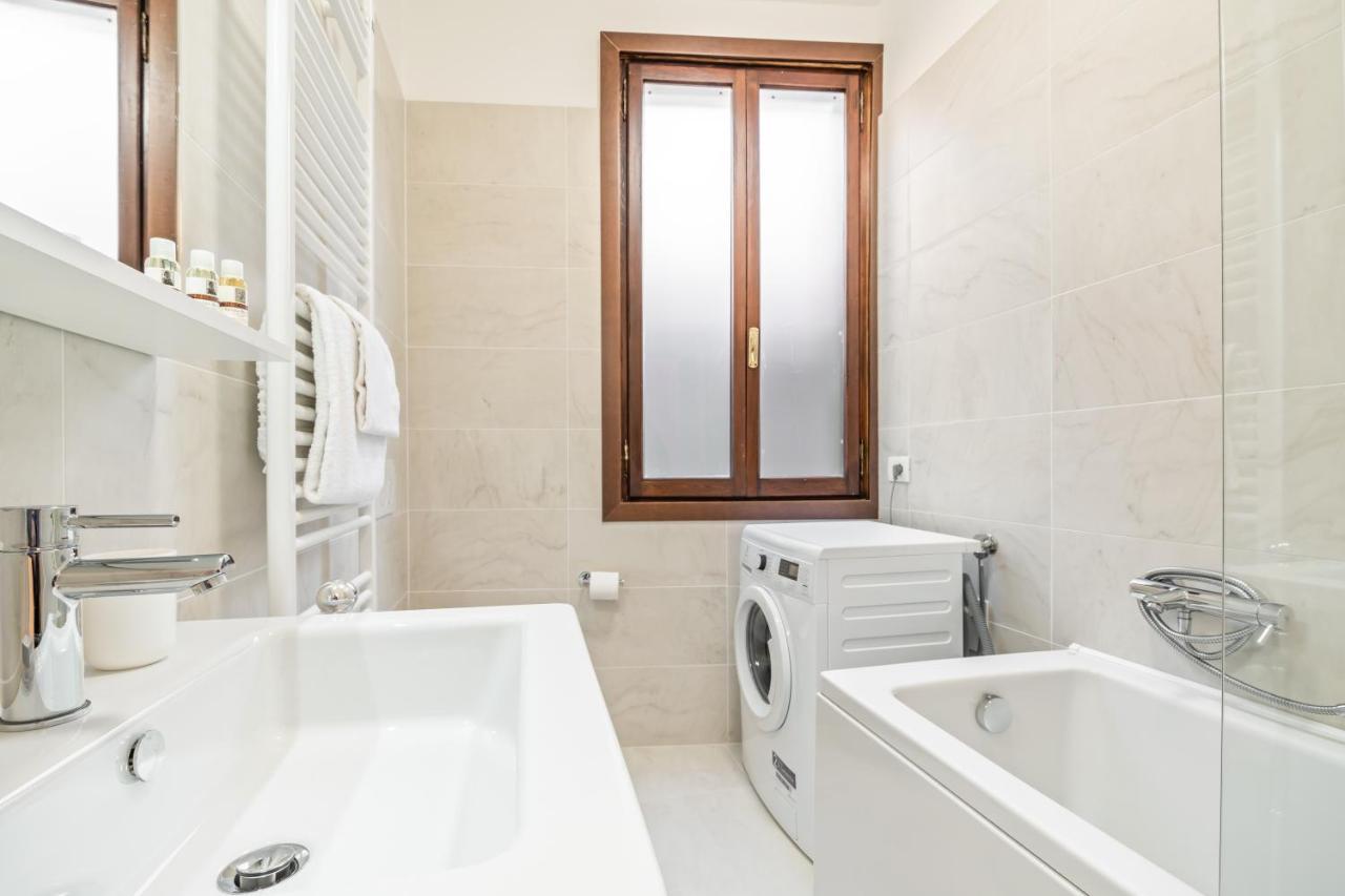 Del Remer Apartment - 5Mins From San Marco Sq Venice Luaran gambar